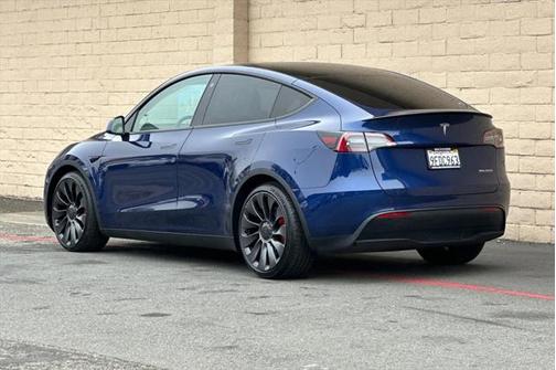 2023 Tesla Model Y Performance Dual Motor All-Wheel Drive