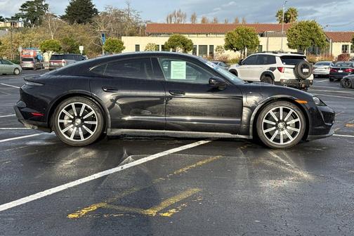 2021 Porsche Taycan Base