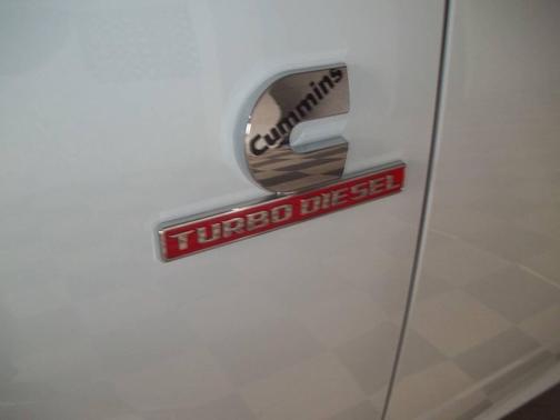 2024 RAM 2500 Tradesman Crew Cab 4x4 6'4' Box