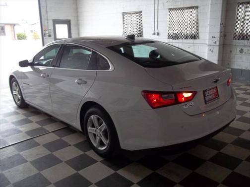 2022 Chevrolet Malibu 1LS