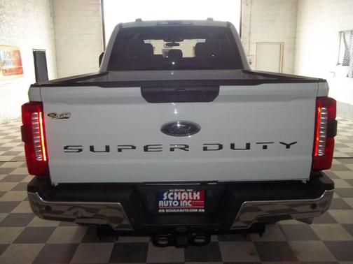Oxford White 2024 Ford F-250 XL