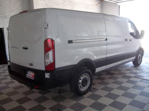 Oxford White 2023 Ford Transit-250 Base