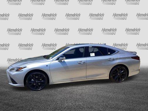 2025 Lexus ES 300h F SPORT Design