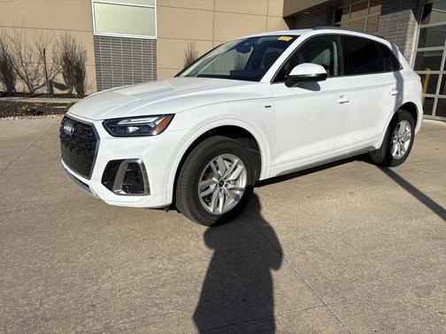 2024 Audi Q5 45 S line Premium