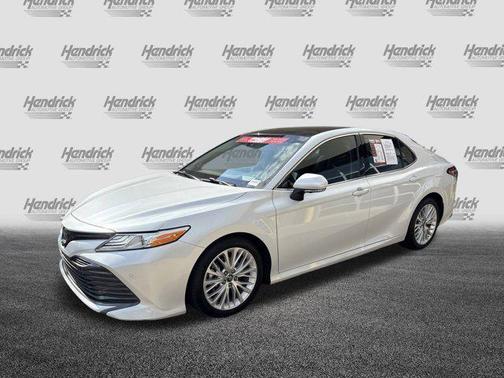2018 Toyota Camry XLE