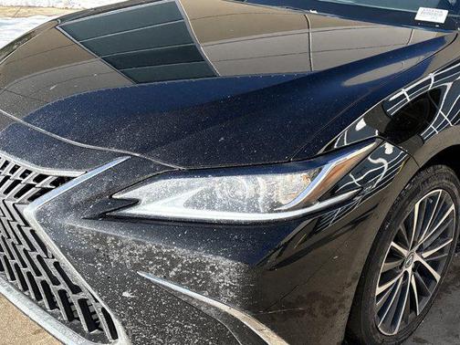 2023 Lexus ES 350 Base