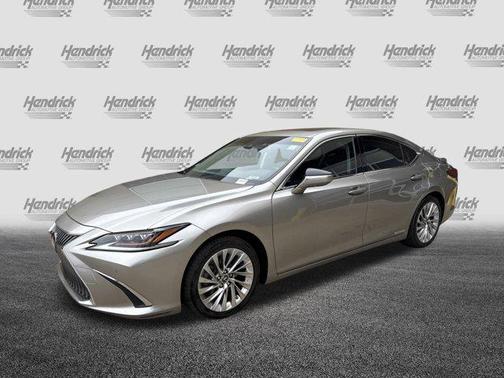 2019 Lexus ES 300h Luxury