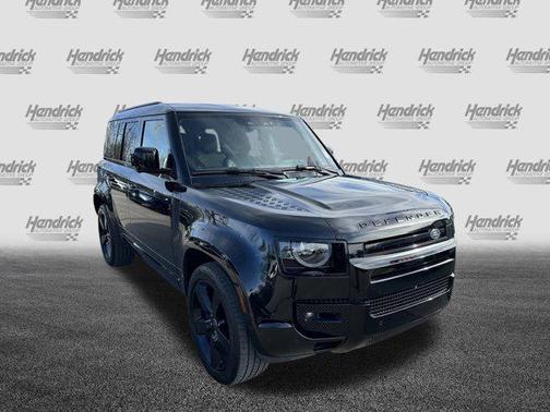 2024 Land Rover Defender 110 P400 X-Dynamic SE