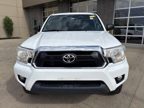Super White 2015 Toyota Tacoma Base