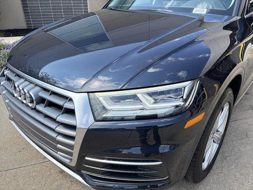 2020 Audi Q5 45 Premium Plus