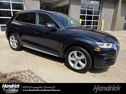 2020 Audi Q5 45 Premium Plus