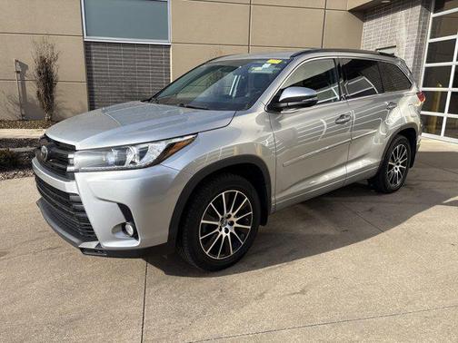 2018 Toyota Highlander SE
