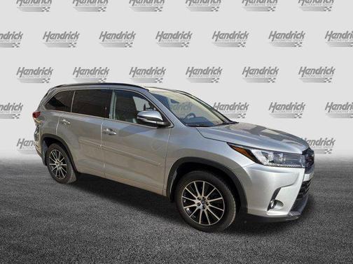 2018 Toyota Highlander SE