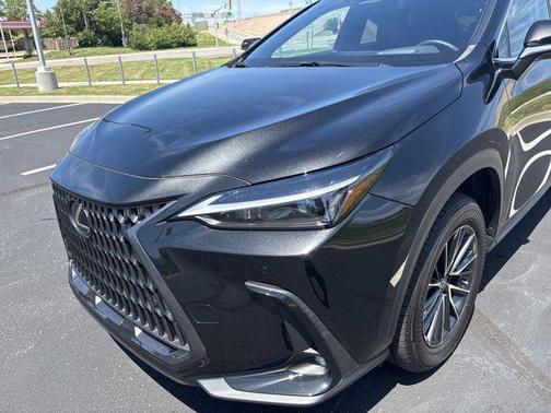 2023 Lexus NX 350h Premium