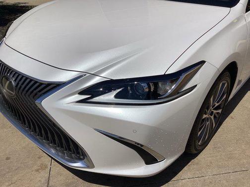 2021 Lexus ES 250 Base