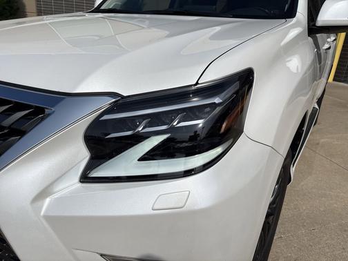 Eminent White Pearl 2023 Lexus GX 460 Premium
