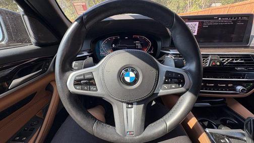 2022 BMW 530 i xDrive