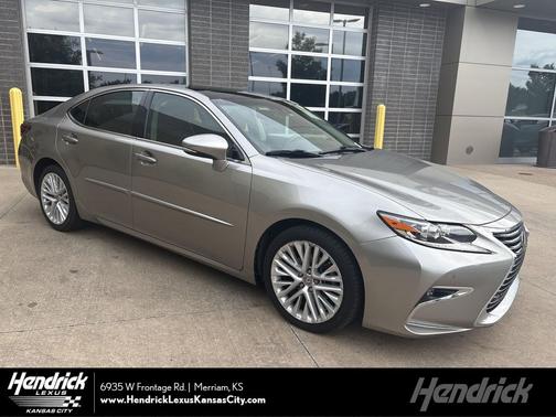 Atomic Silver 2016 Lexus ES 350 Base
