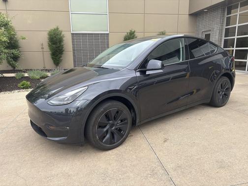 Stealth Grey 2024 Tesla Model Y Long Range Dual Motor All-Wheel Drive