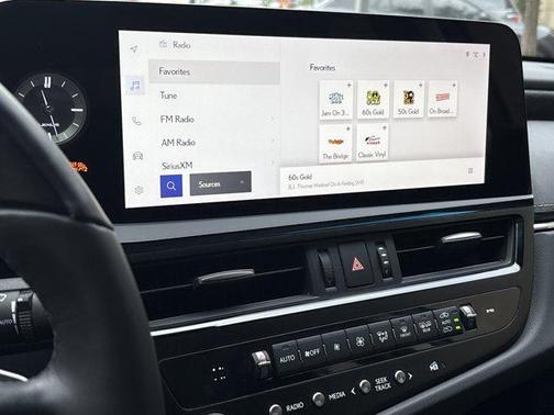 2024 Lexus ES 350 Ultra Luxury