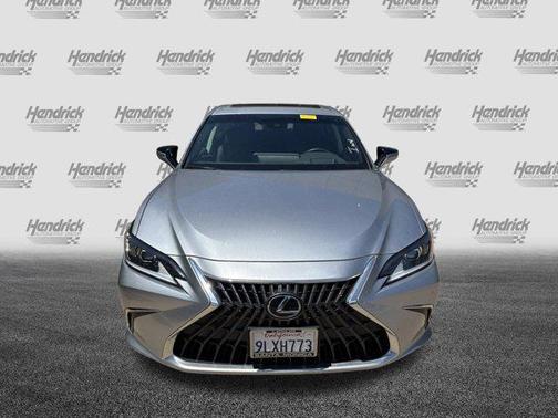 2024 Lexus ES 300h Base