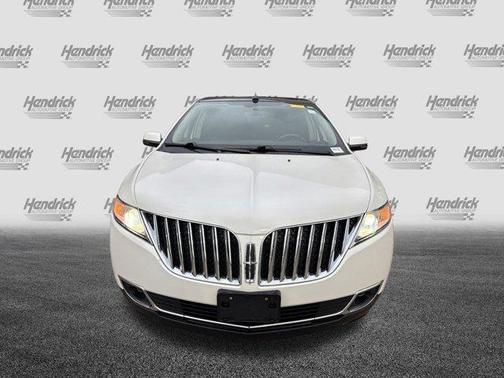 2014 Lincoln MKX Base