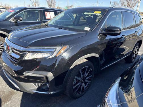 2019 Honda Pilot Touring 8-Passenger