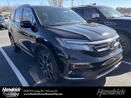 2019 Honda Pilot Touring 8-Passenger