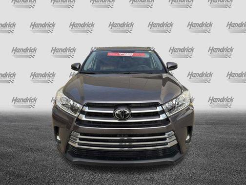 2019 Toyota Highlander Limited Platinum