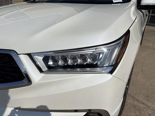 White Diamond Pearl 2019 Acura MDX 3.5L