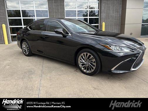 Caviar 2024 Lexus ES 300h Luxury
