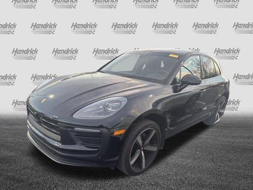2024 Porsche Macan AWD
