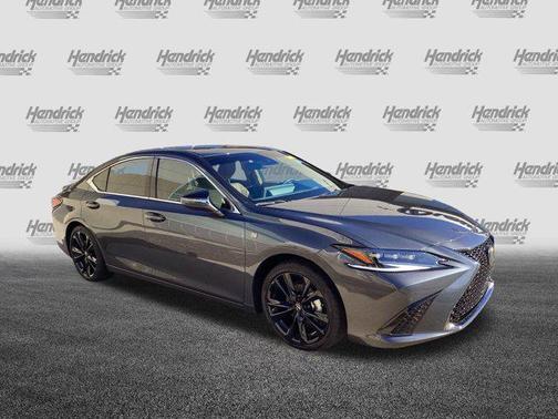 2025 Lexus ES 300h F SPORT Design