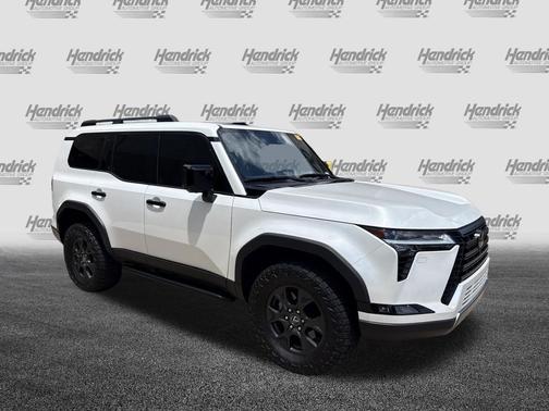 Eminent White Pearl 2024 Lexus GX 550 Overtrail+