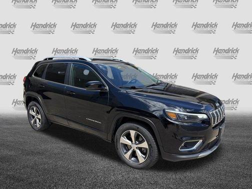 Diamond Black Crystal Pearlcoat 2019 Jeep Cherokee Limited