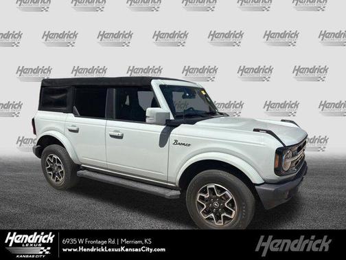 CACTUS GRAY 2021 Ford Bronco Outer Banks