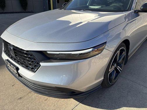 2023 Honda Accord Hybrid Base