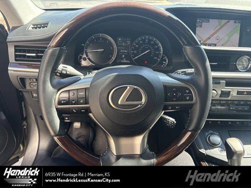2016 Lexus ES 350 Base