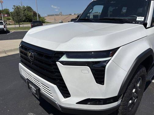 2024 Lexus GX 550 Overtrail+