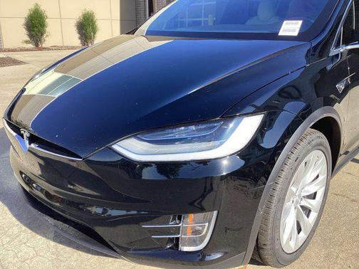 2020 Tesla Model X Long Range Plus Dual Motor All-Wheel Drive