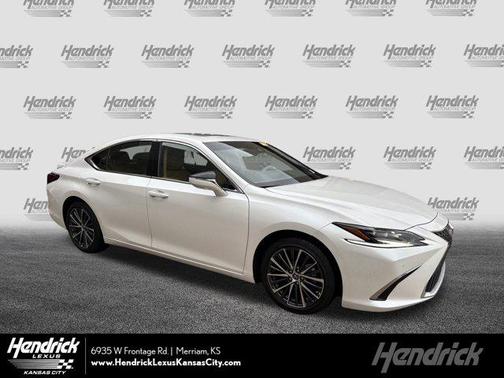 2023 Lexus ES 300h Luxury