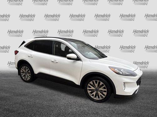 2020 Ford Escape Titanium