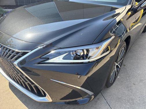 2023 Lexus ES 350 Base