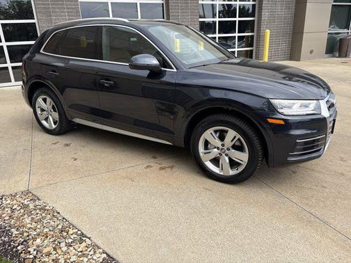 2019 Audi Q5 2.0T Premium Plus