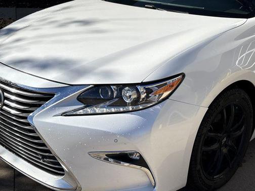 2016 Lexus ES 350 Base