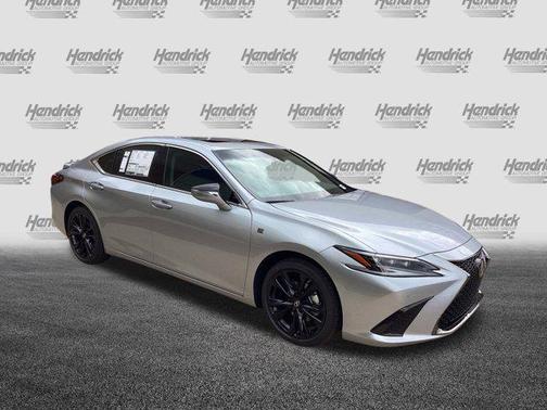 2025 Lexus ES 300h F SPORT Design