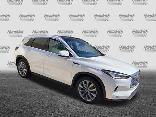 2021 INFINITI QX50 LUXE