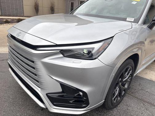 2025 Lexus TX 500h F SPORT Premium