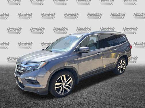 Modern Steel Metallic 2016 Honda Pilot Elite