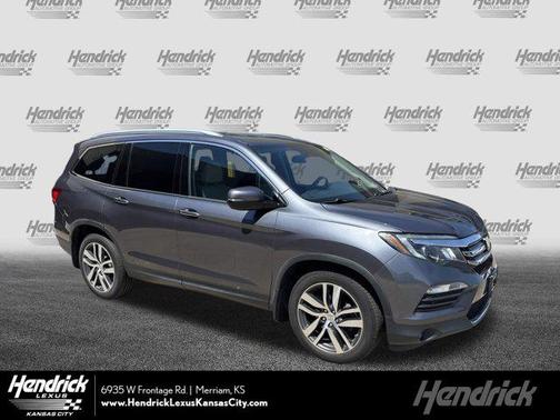 Modern Steel Metallic 2016 Honda Pilot Elite